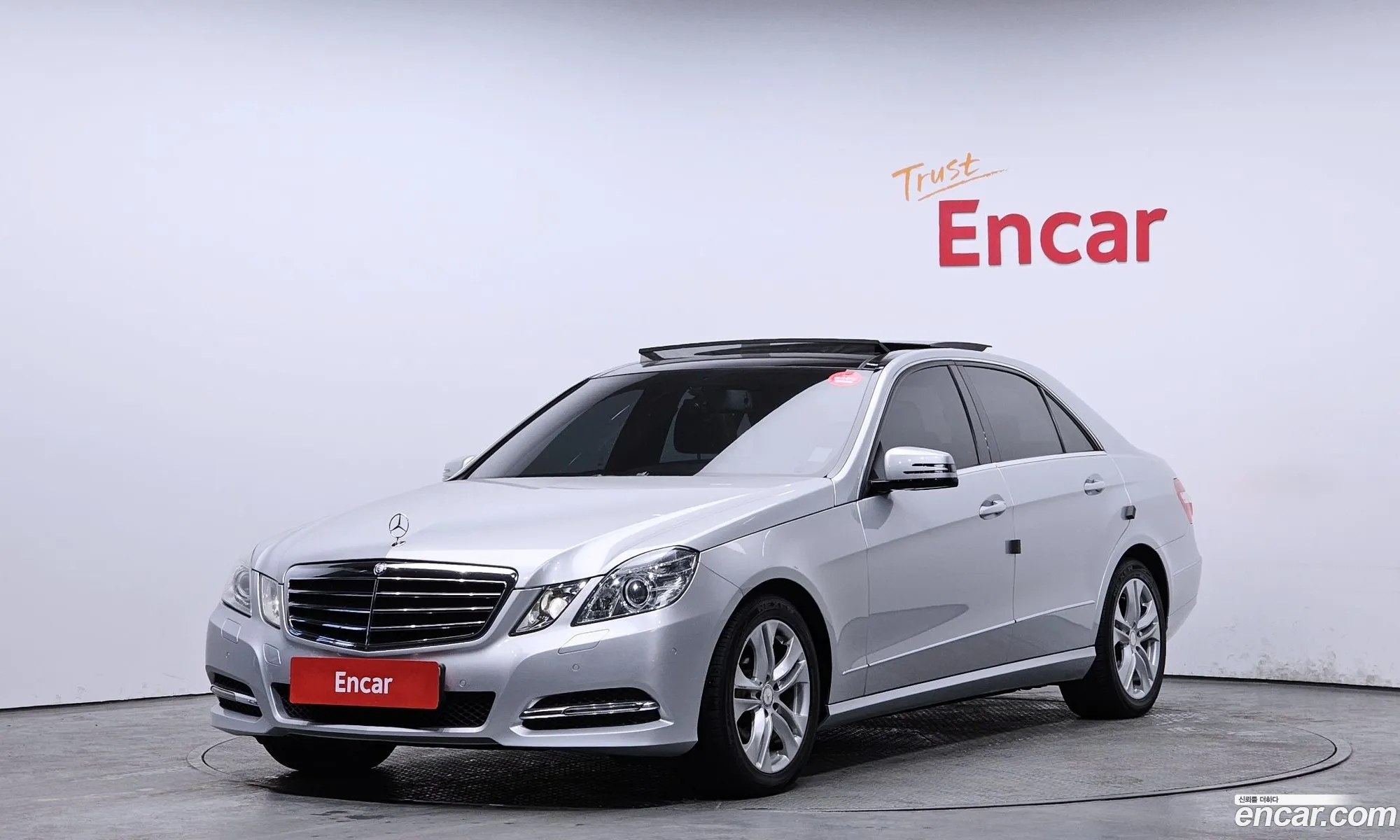 Mercedes-Benz E-Class W212 2011 WDDHF5DB4BA391912 — 18