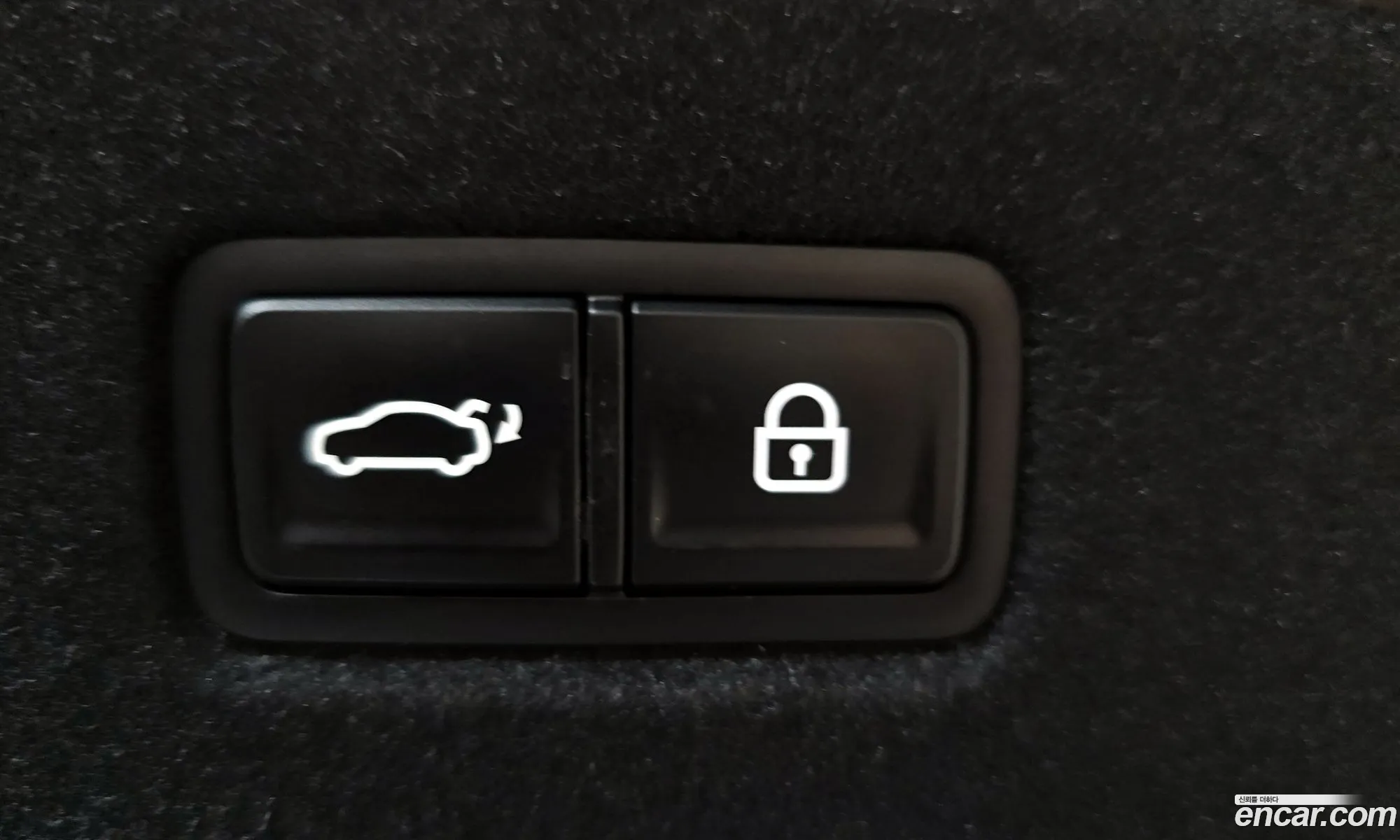 Kia K8 2023 — 18