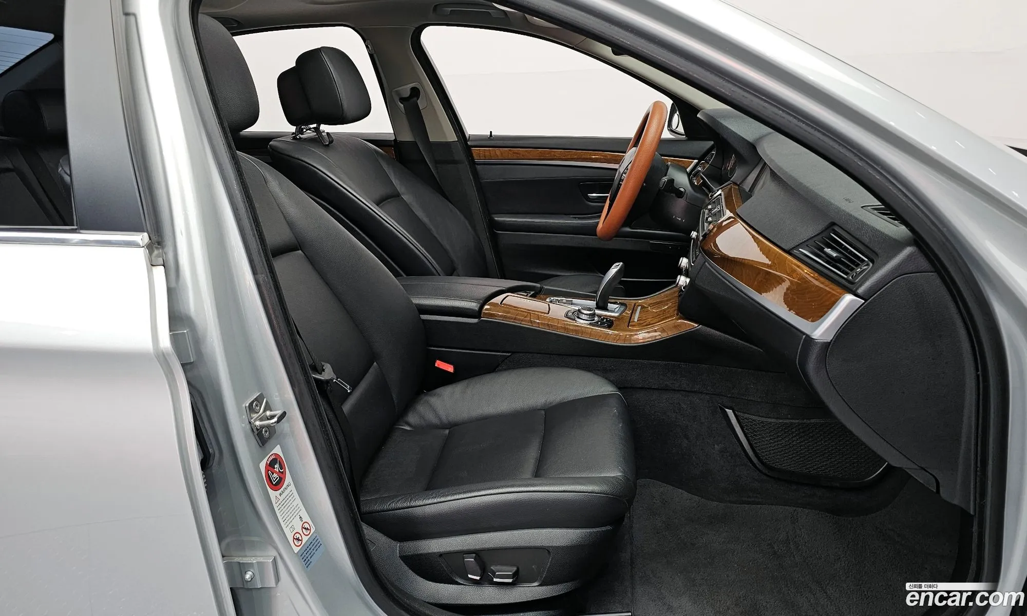 BMW 5 Series 2010 WBAFP3100AC501070 — 3