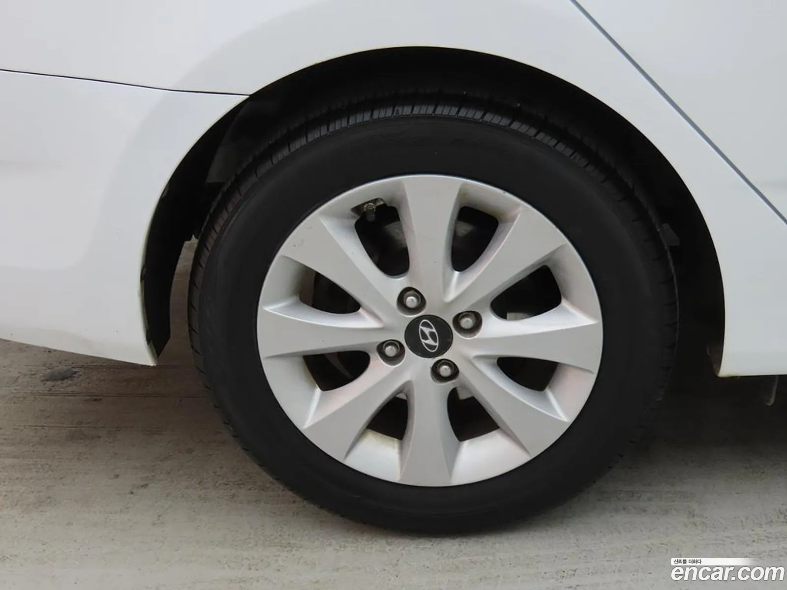 Hyundai Accent 2016 — 9
