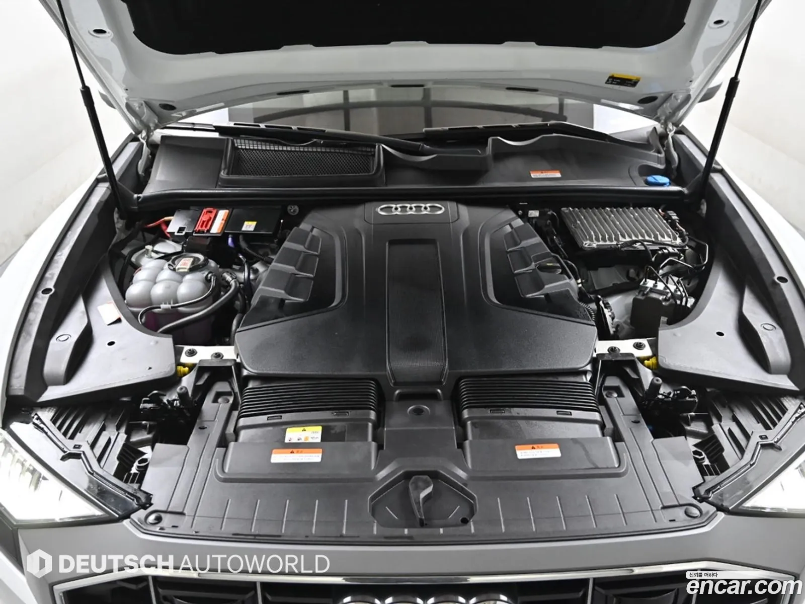 Audi Q8 2021 — 12