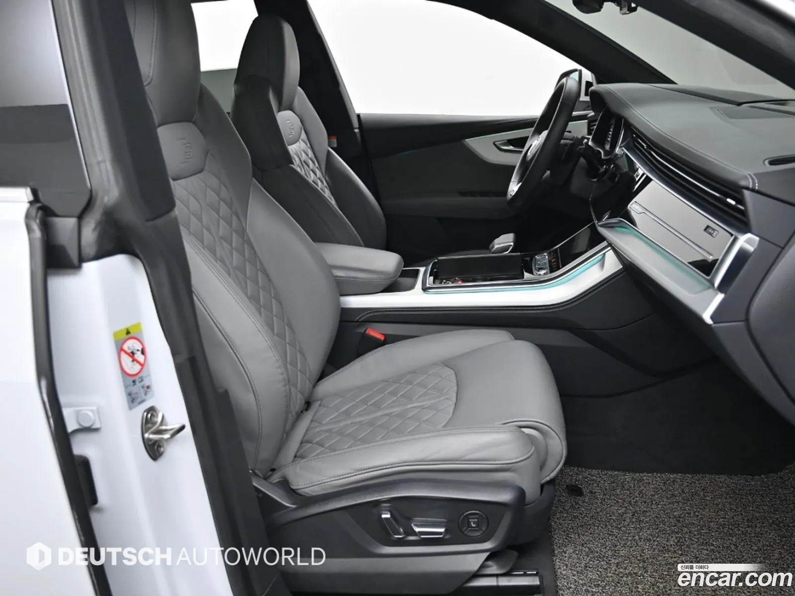 Audi Q8 2021 — 2