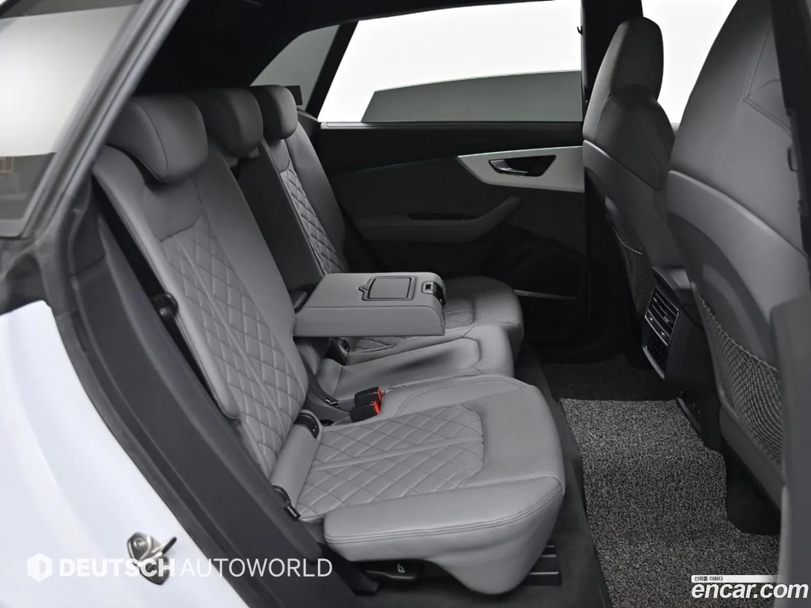 Audi Q8 2021 — 13
