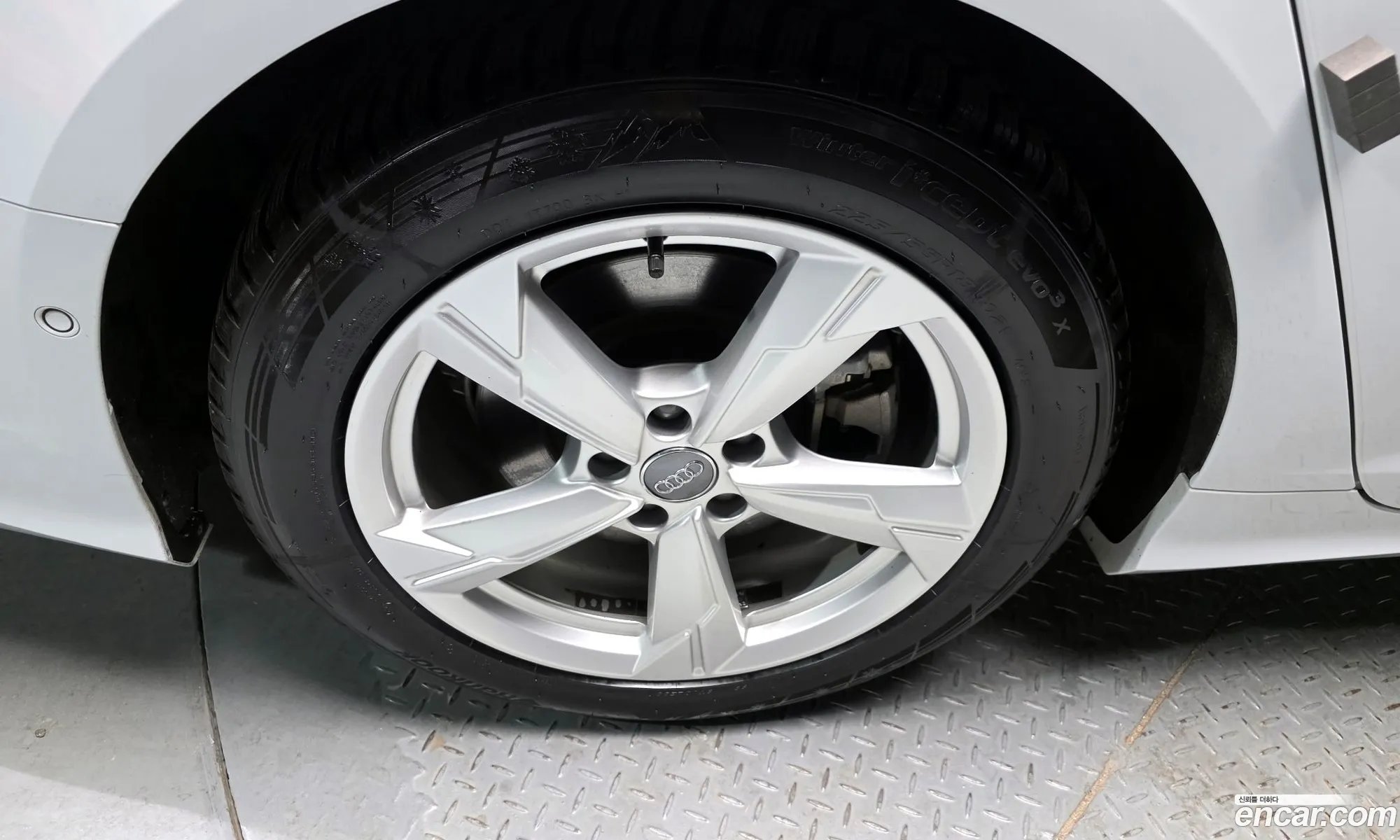 Audi A6 2020 WAUZZZF23LN008480 — 20