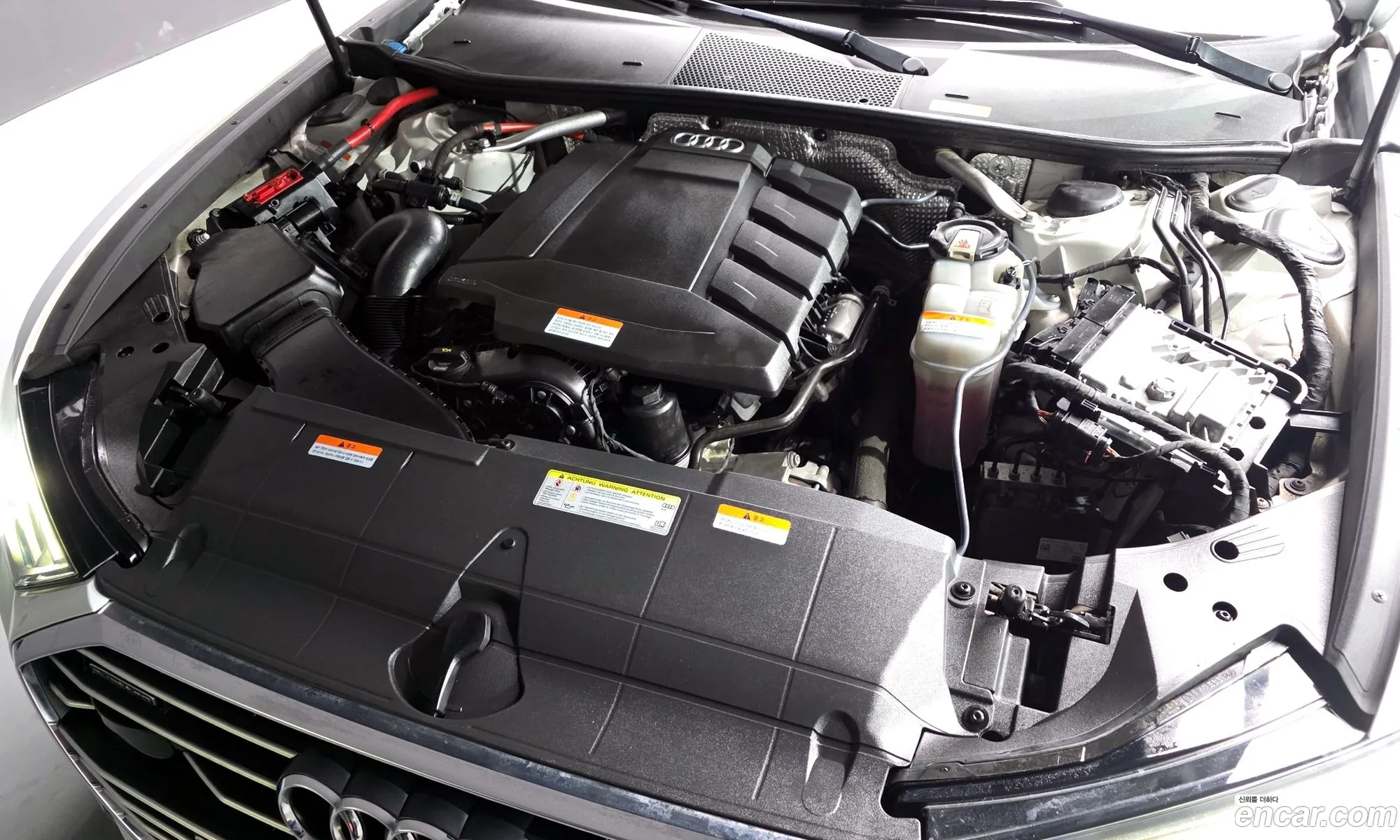 Audi A6 2020 WAUZZZF23LN008480 — 12
