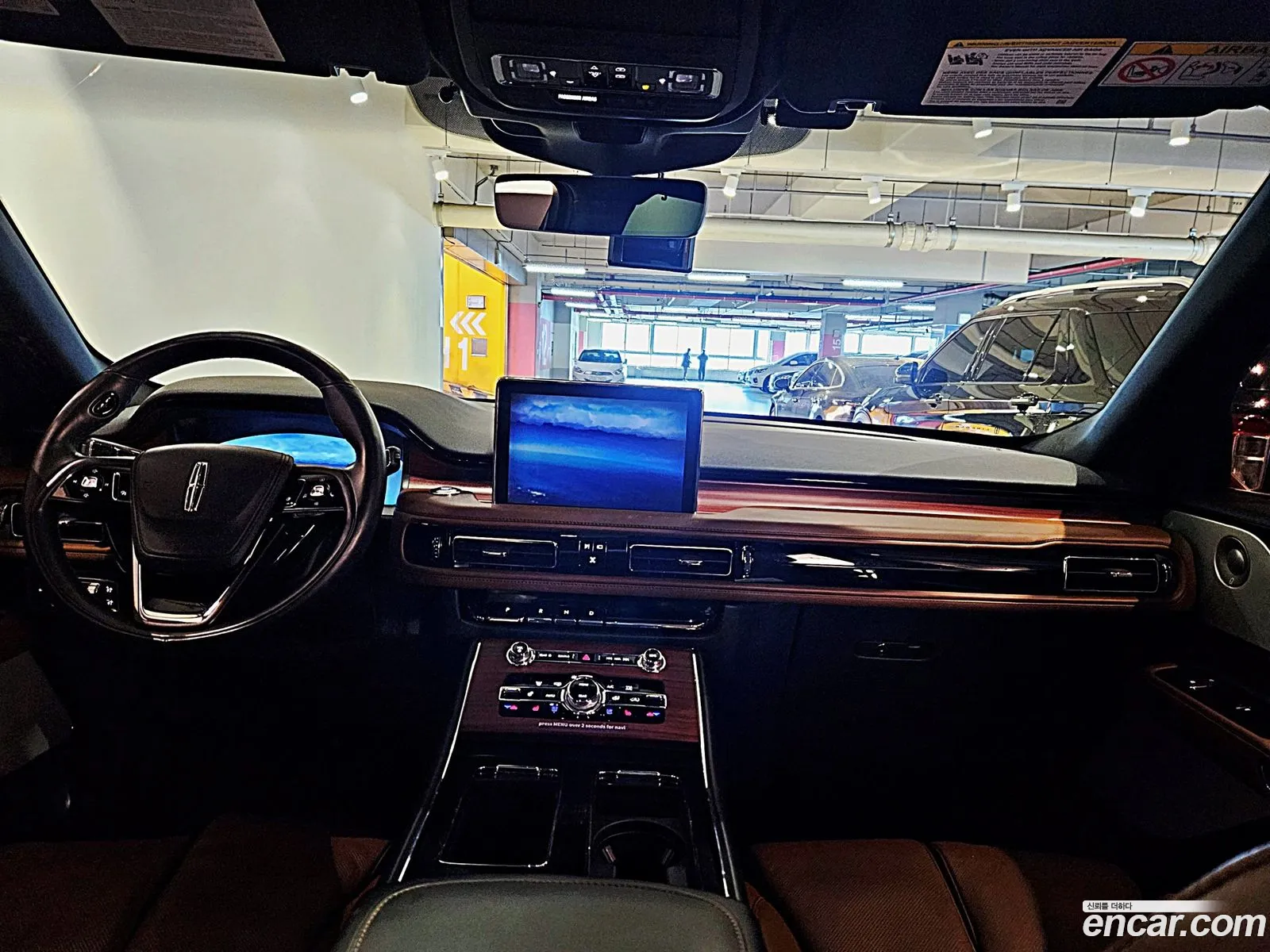 Lincoln Aviator 2023 — 10