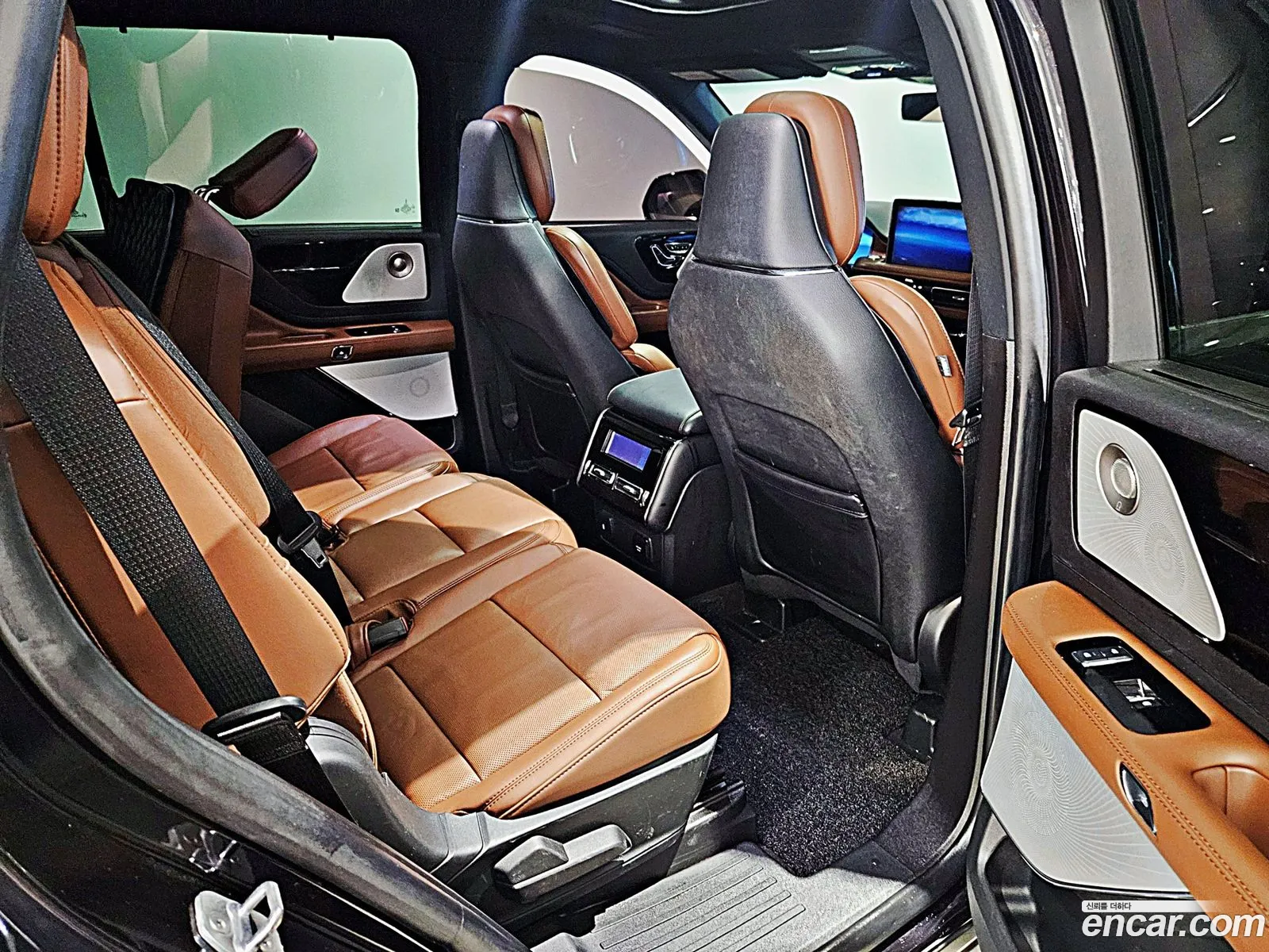 Lincoln Aviator 2023 — 8