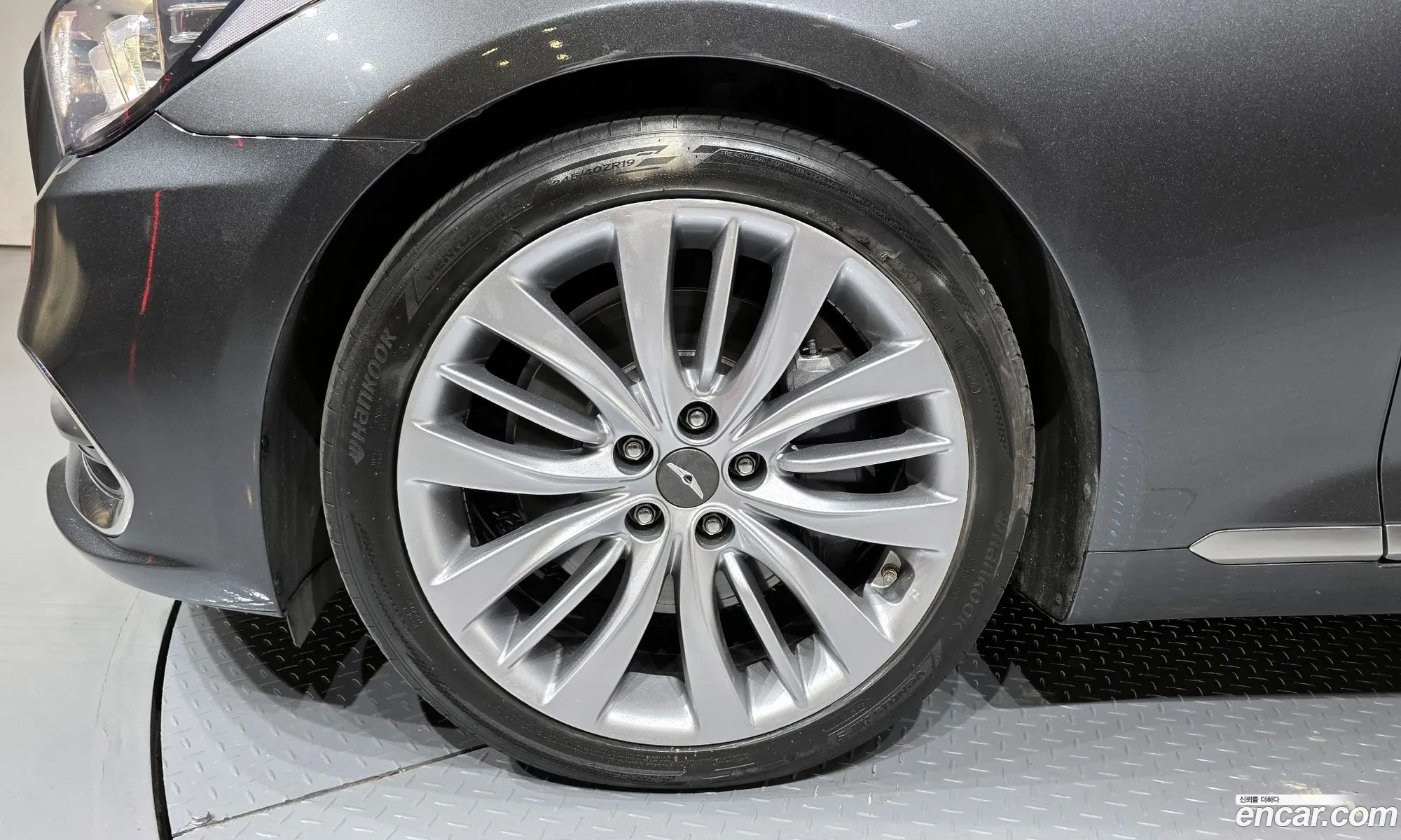 Genesis G80 2018 — 3