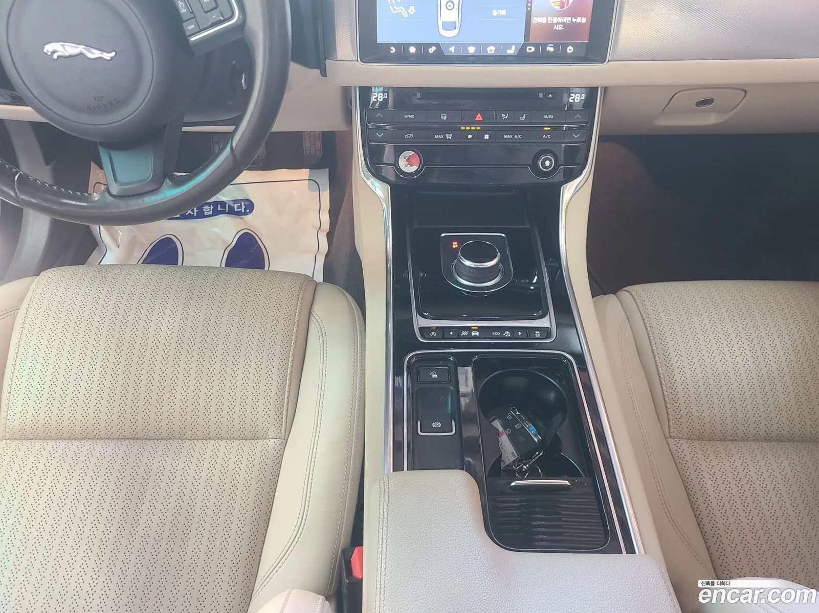 Jaguar XF 2017 — 2