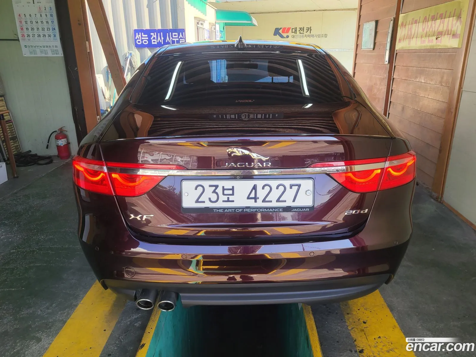 Jaguar XF 2017 — 5