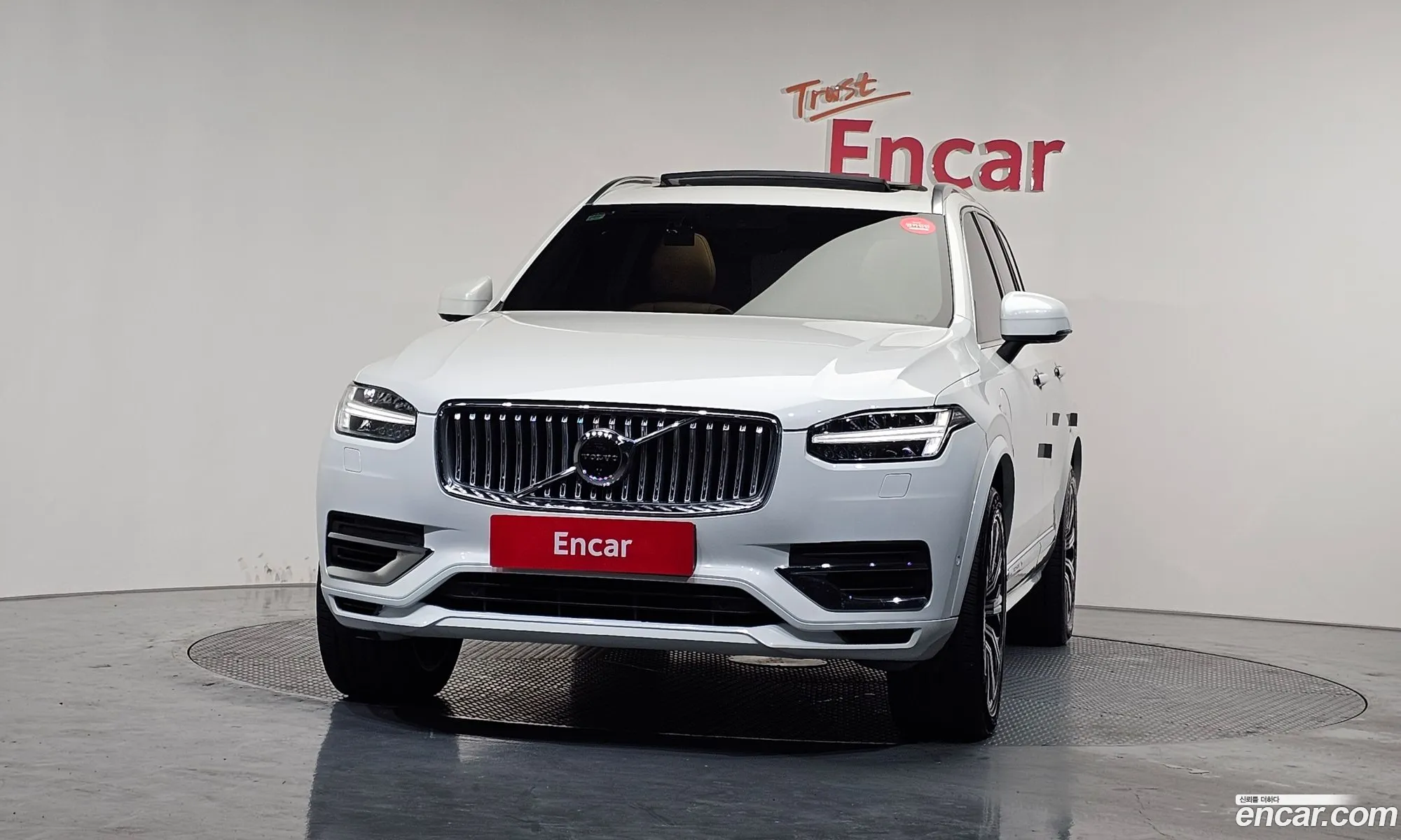 Volvo XC90 2021 — 17
