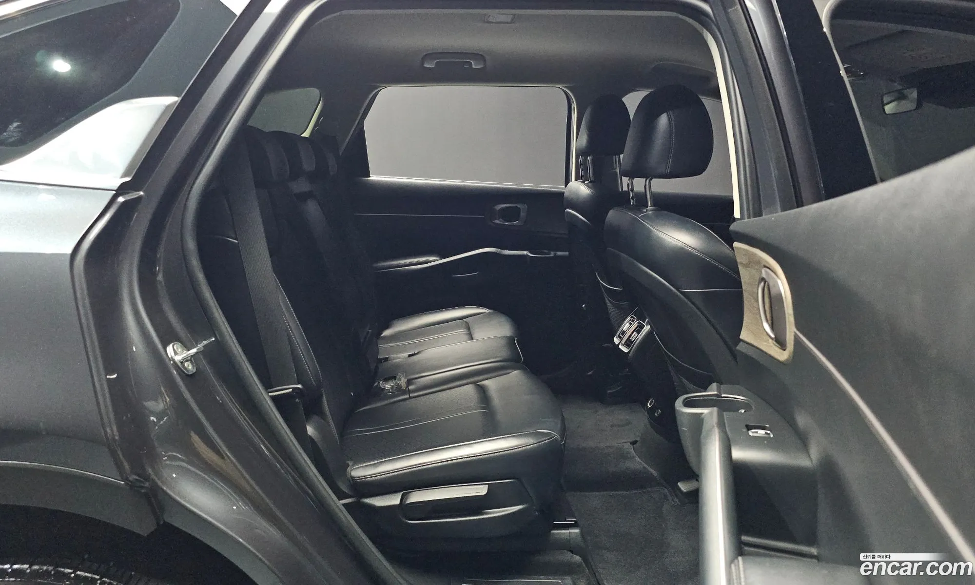 Kia Sorento 2021 — 18