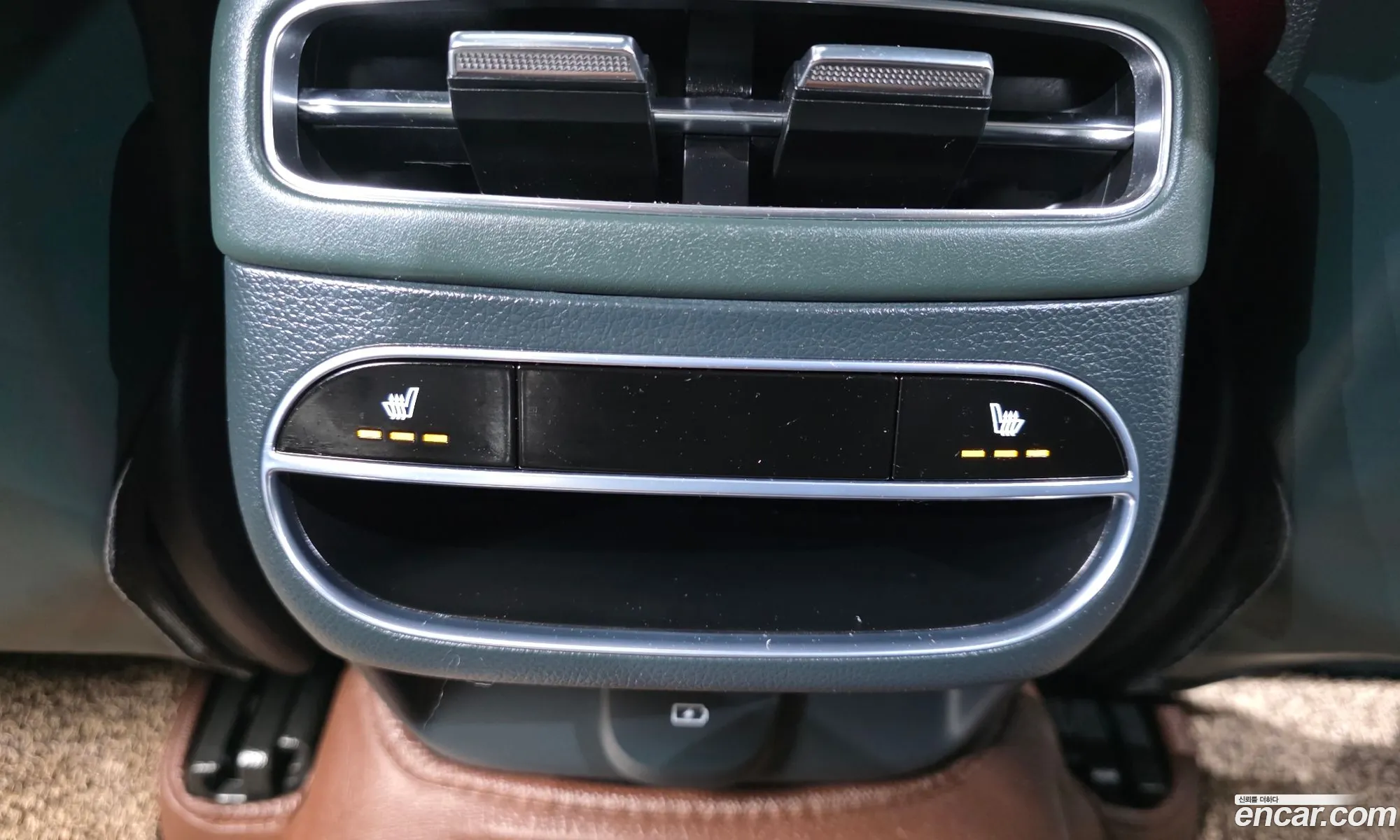 Genesis GV70 2023 — 10