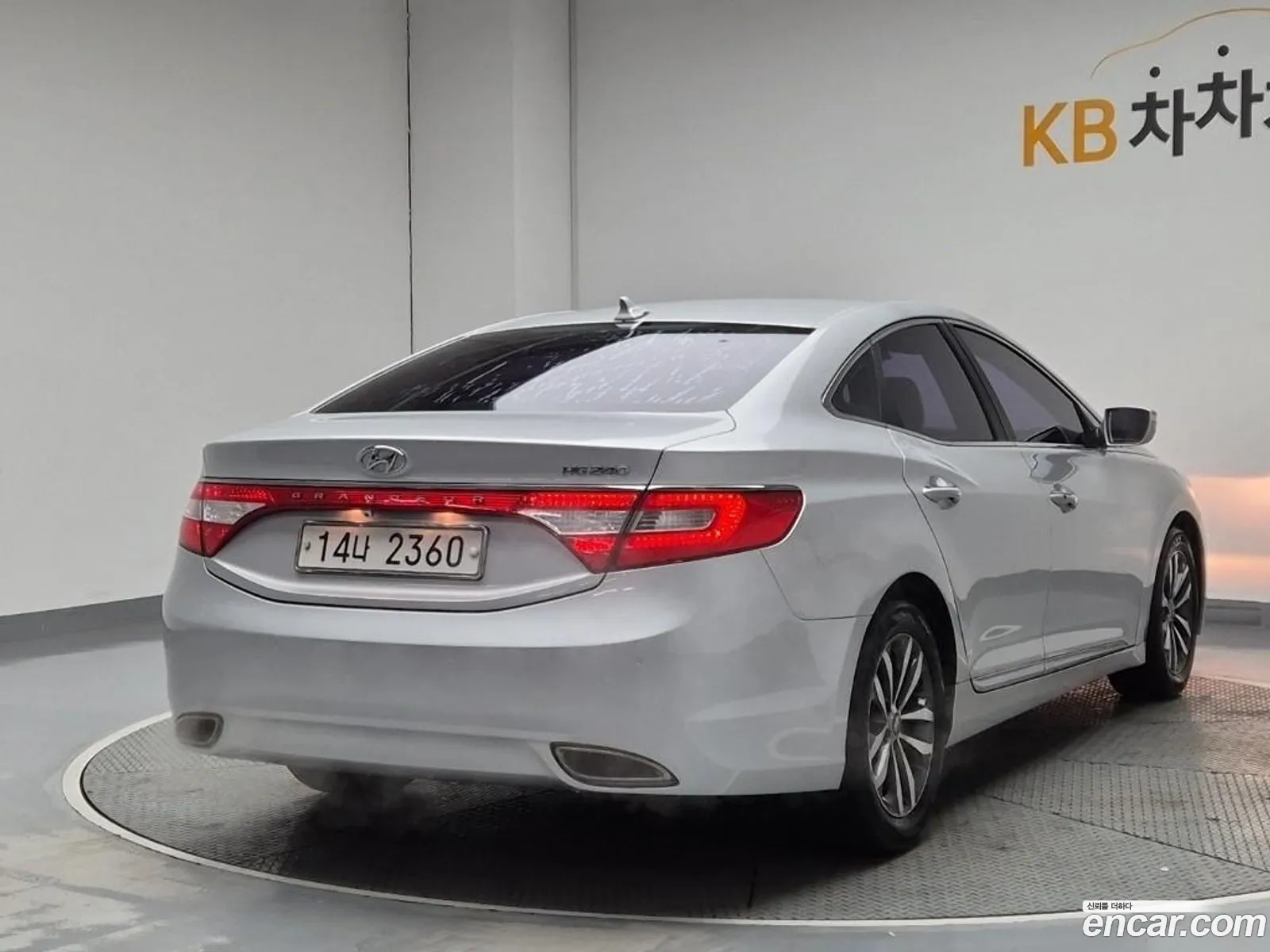 Hyundai Grandeur HG 2012 — 3