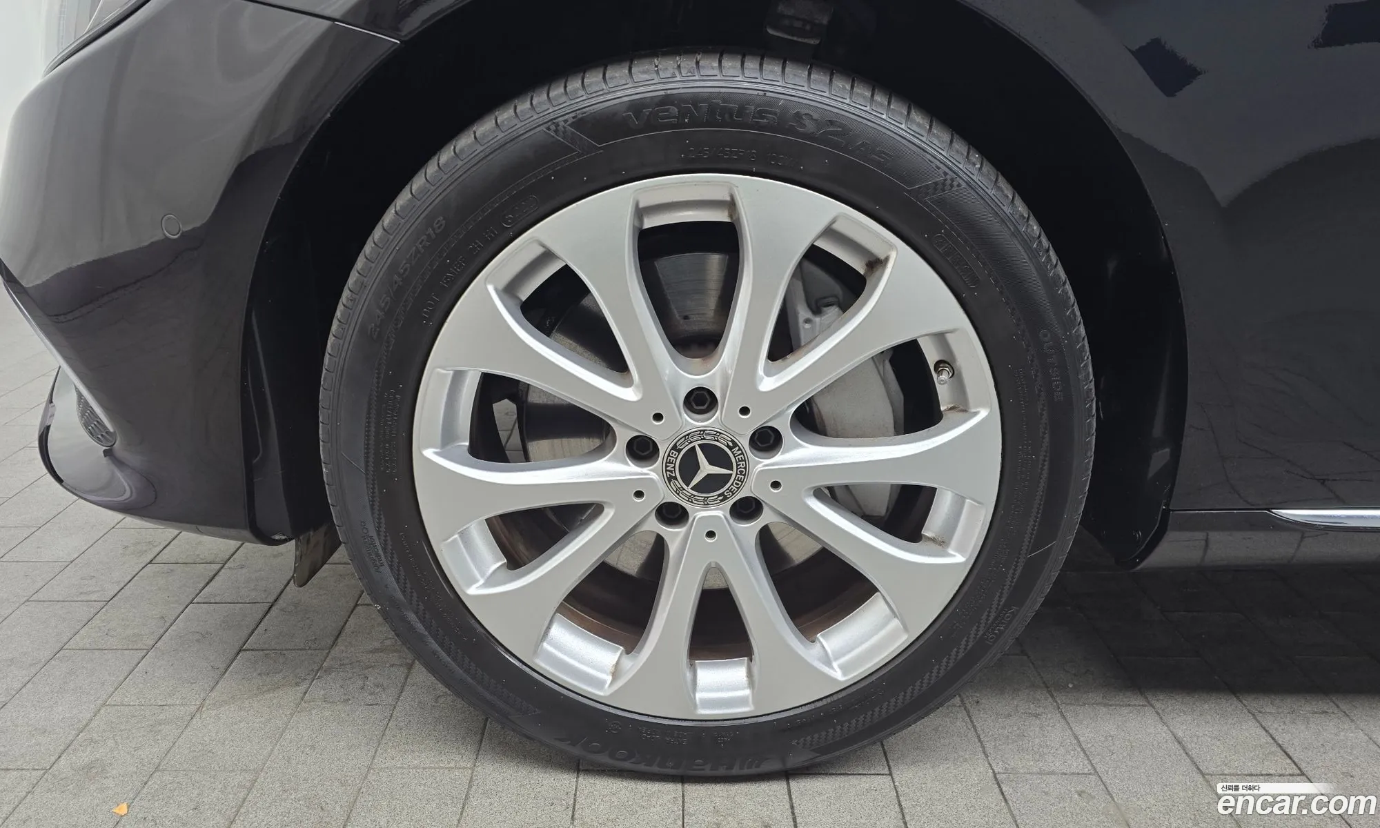 Mercedes-Benz E-Class W213 2017 WDDZF4KB0JA328905 — 20