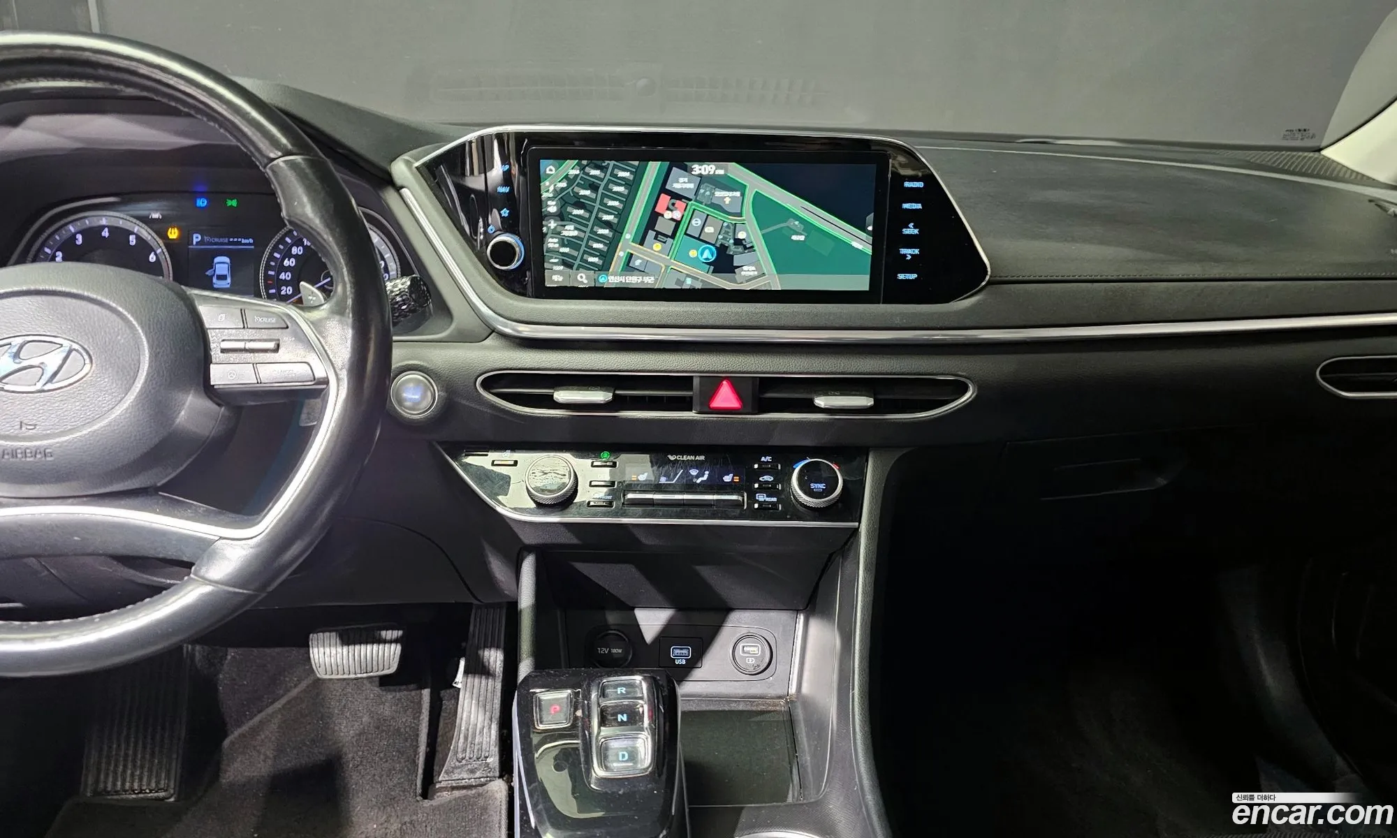 Hyundai Sonata 2019 — 19