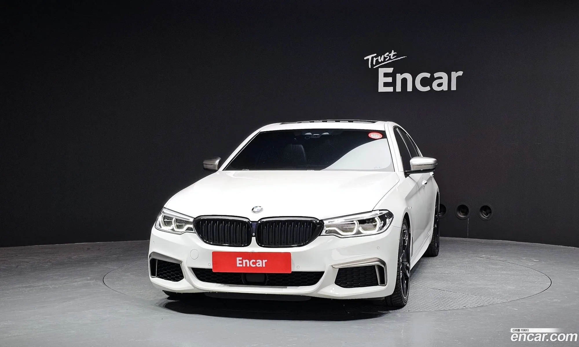 BMW 5 Series 2018 — 14
