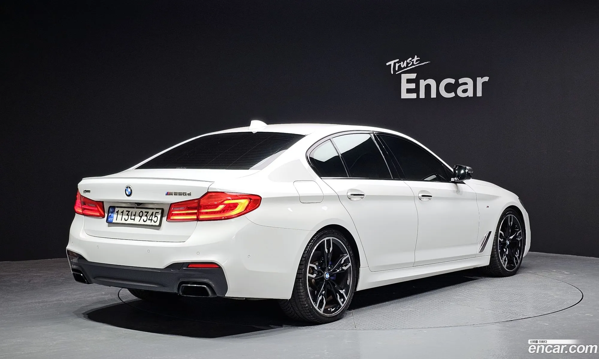BMW 5 Series 2018 — 5