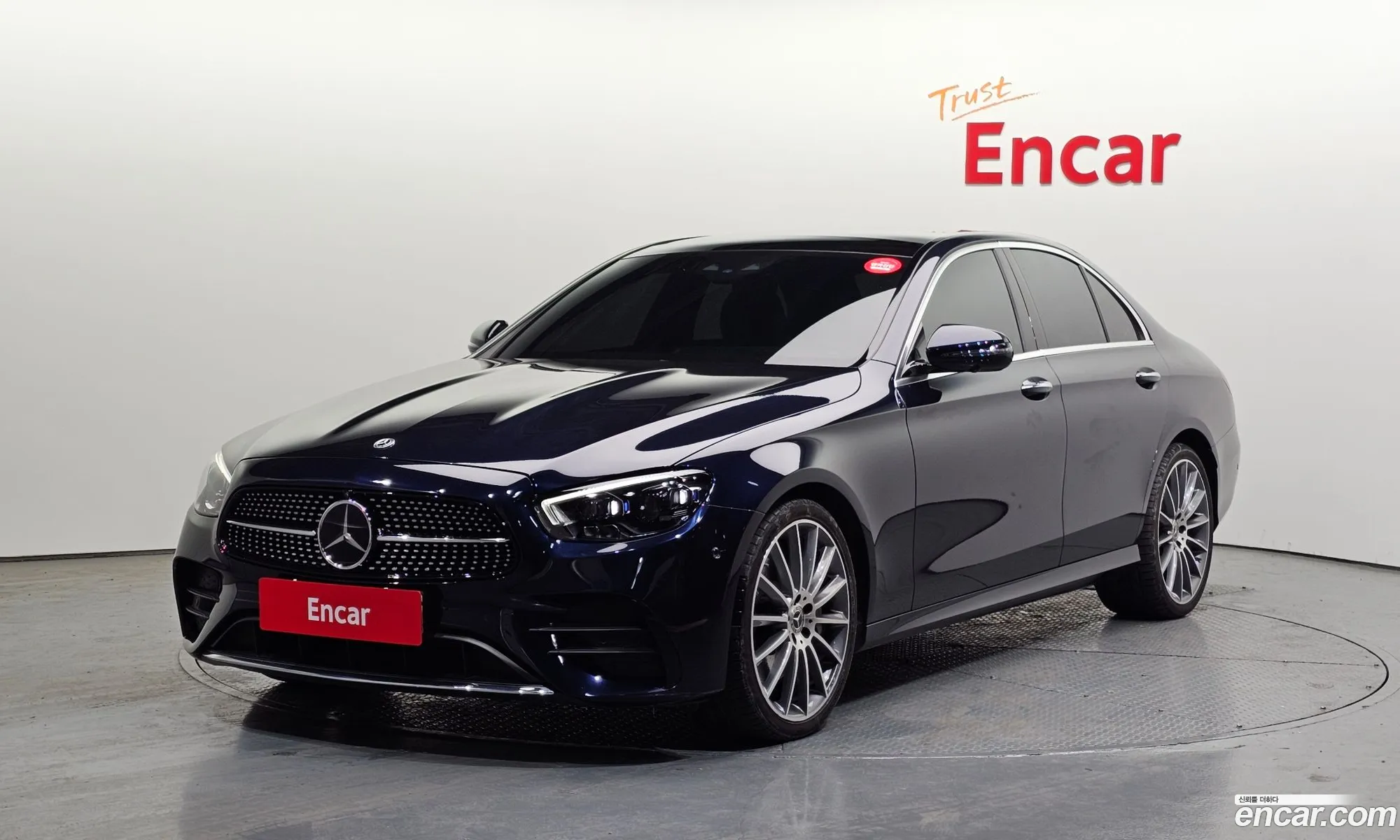 Mercedes-Benz E-Class W213 2022 — 17