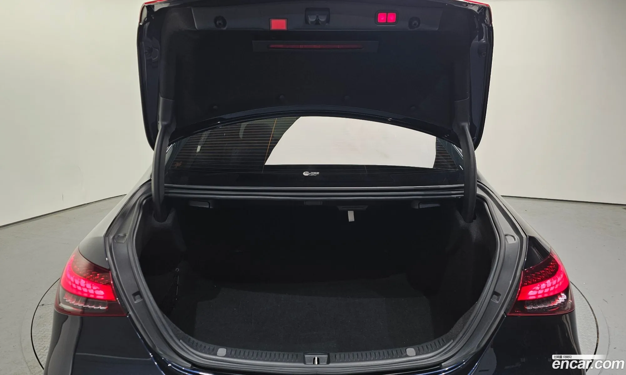 Mercedes-Benz E-Class W213 2022 — 2