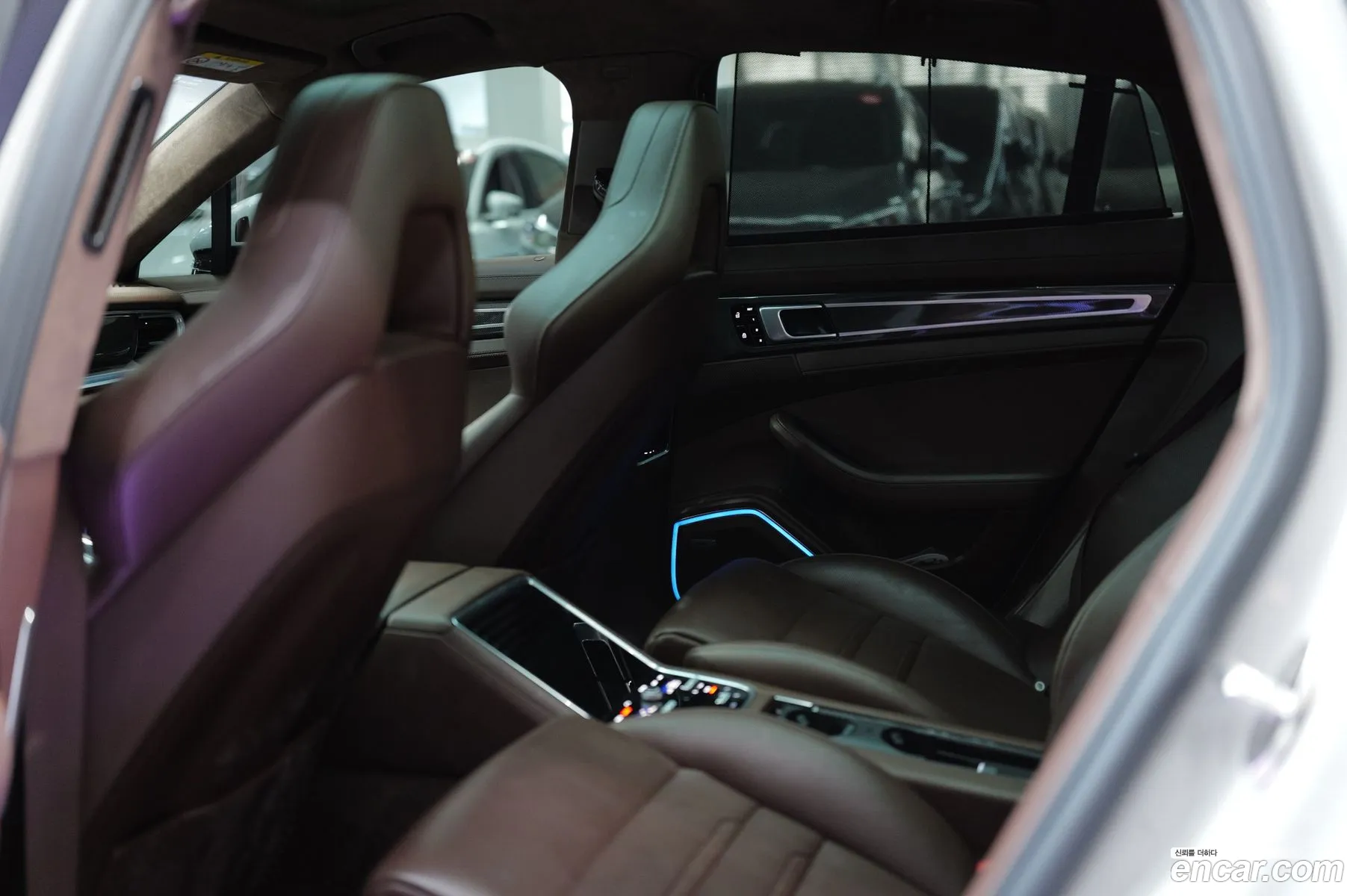 Porsche Panamera 2020 — 12