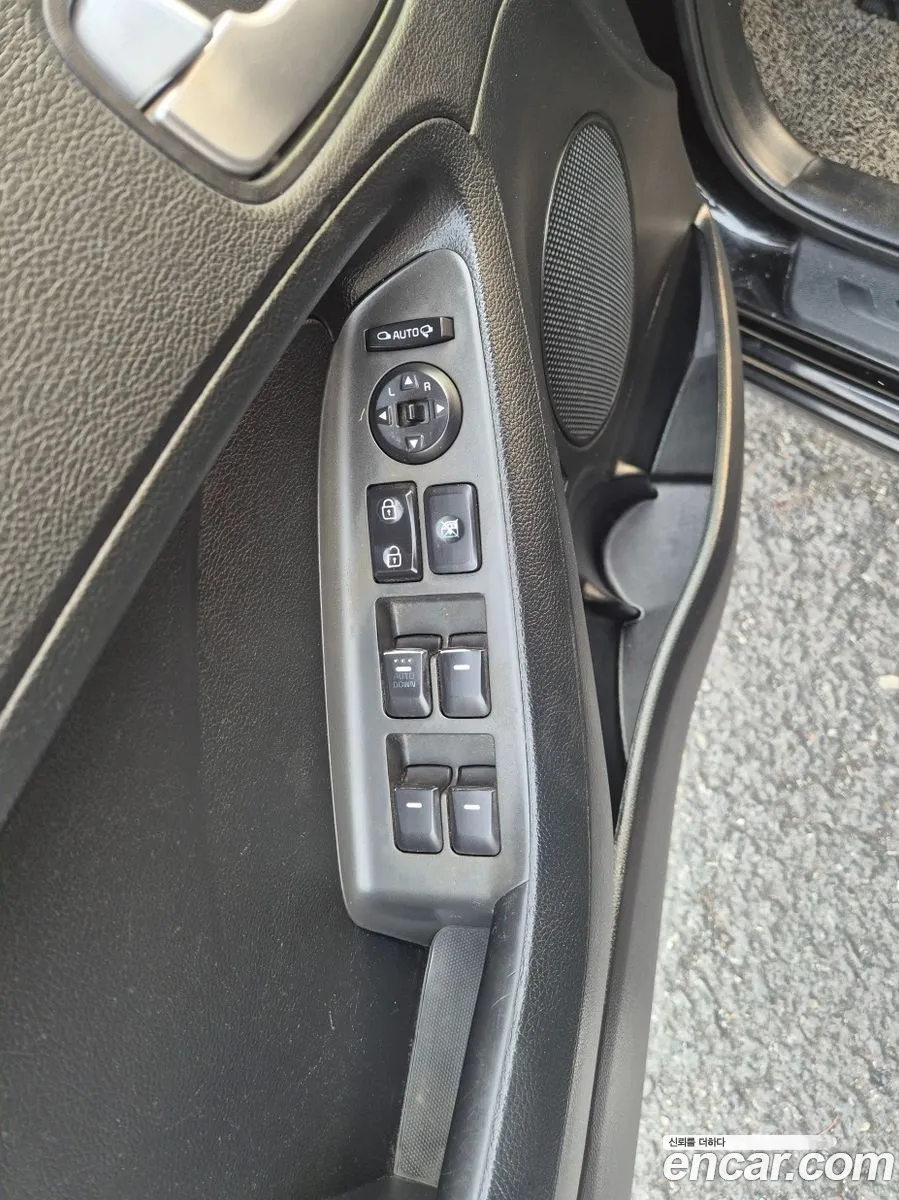 Kia K3 2016 — 12