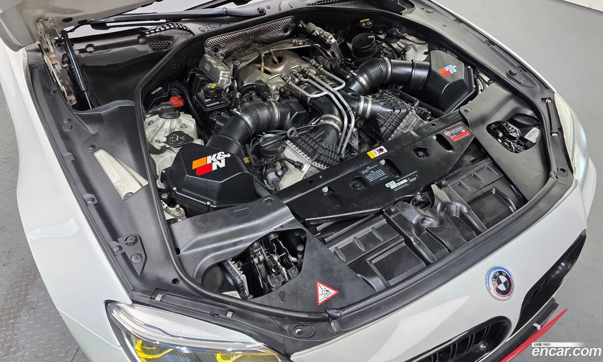 BMW M6 2016 WBS6J9103GD938192 — 13