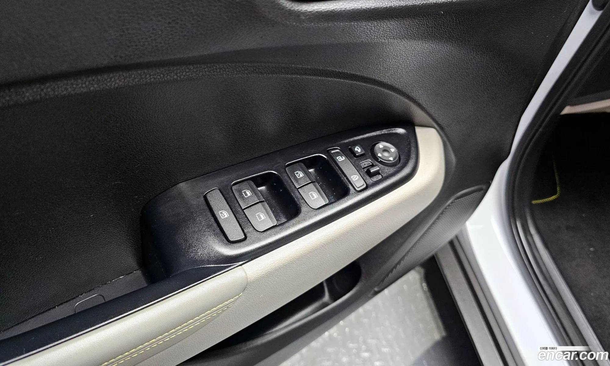 Hyundai Venue 2019 — 9