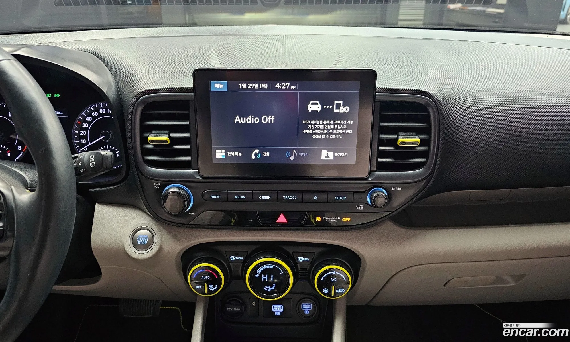 Hyundai Venue 2019 — 4