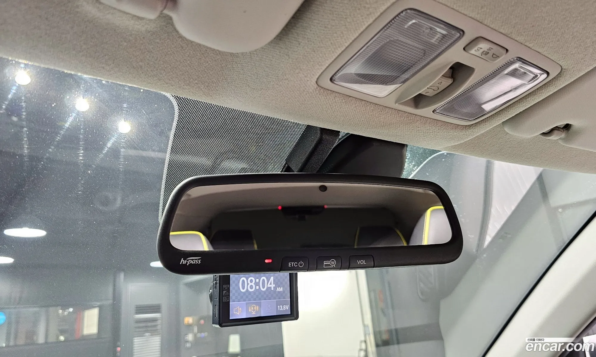 Hyundai Venue 2019 — 18