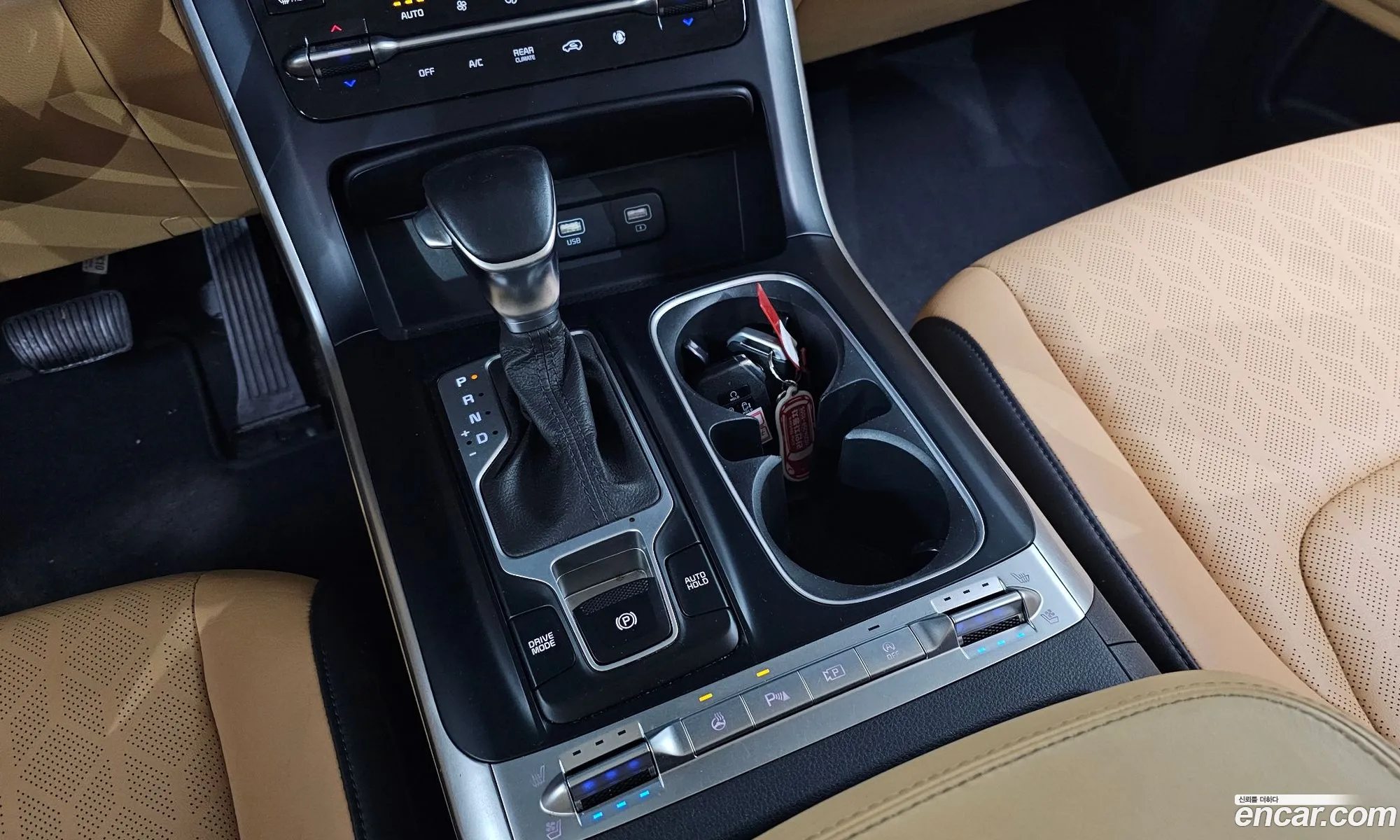 Kia Carnival 2021 — 6