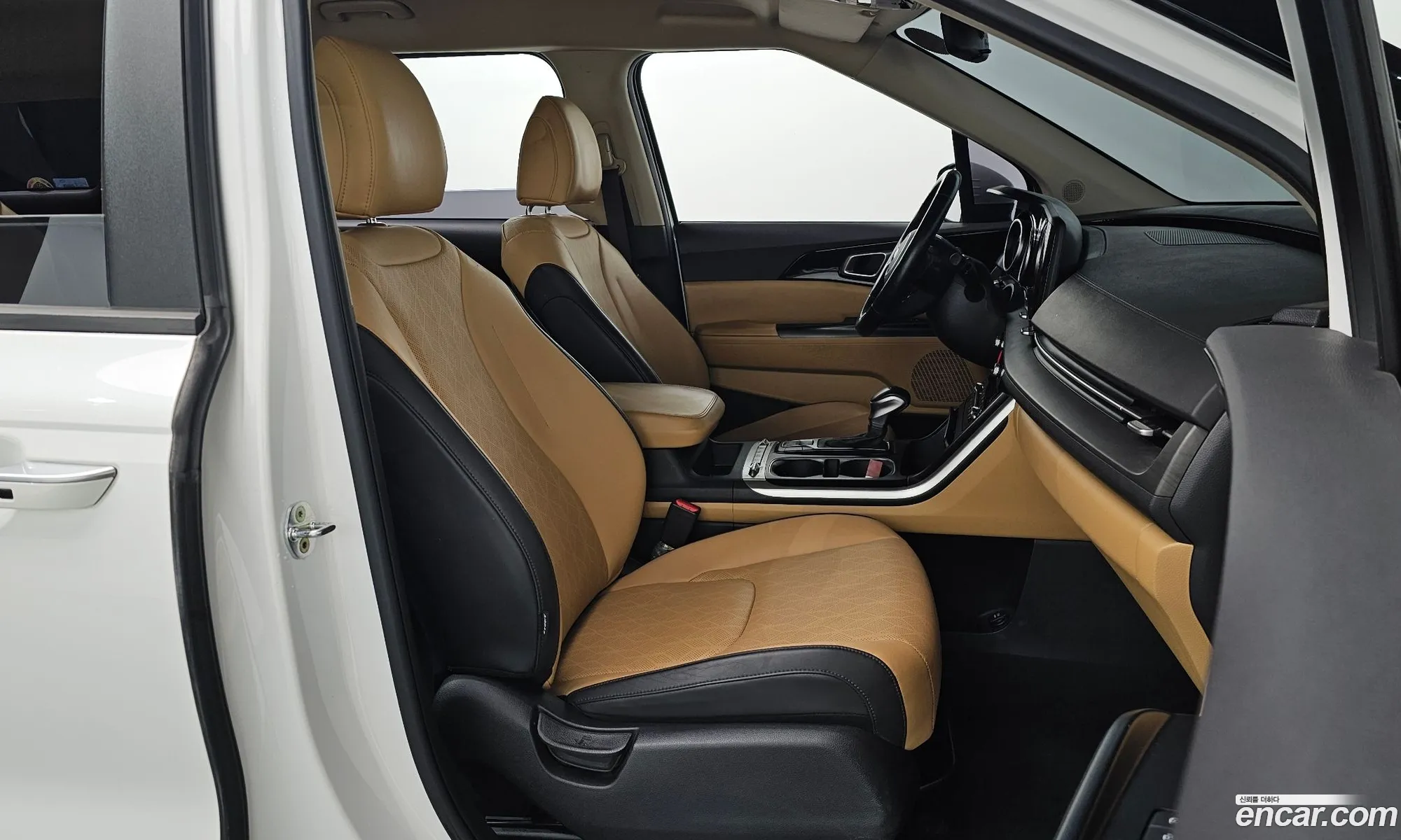 Kia Carnival 2021 — 14