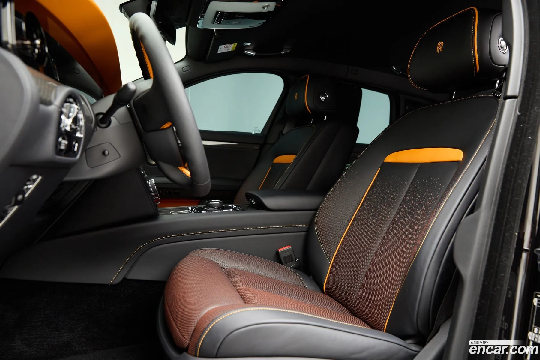 Rolls-Royce Ghost 2024 — 16