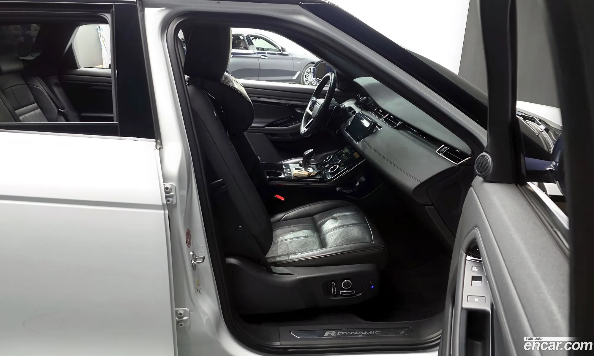 Land Rover Range Rover Evoque 2022 SALZA2BX2NH163759 — 16