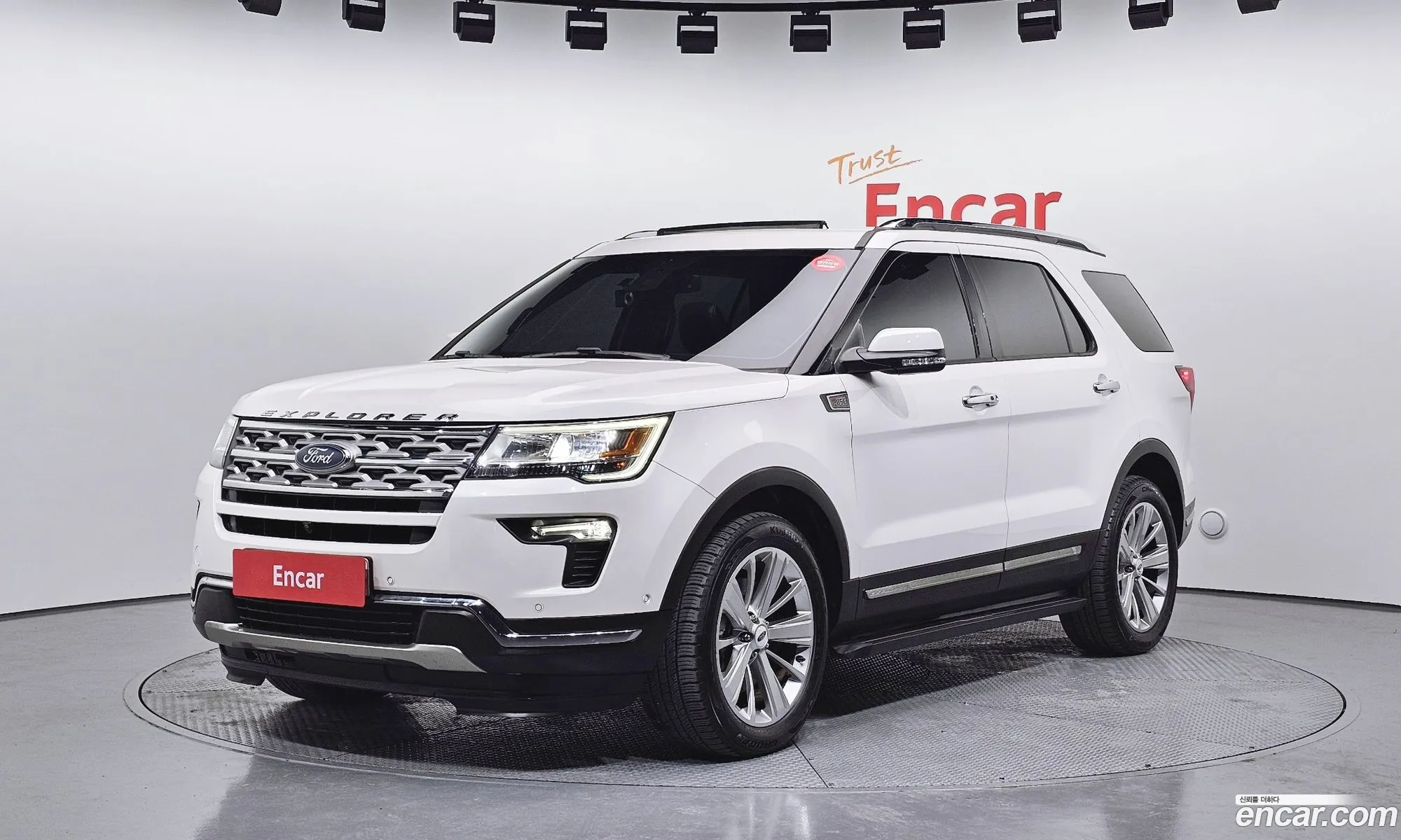Ford Explorer 2018 1FM5K8FH2JGC88359 — 19