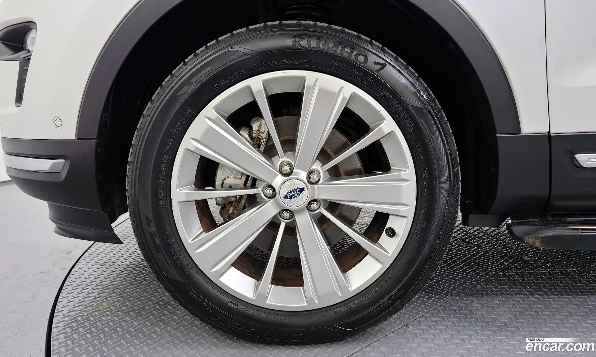 Ford Explorer 2018 1FM5K8FH2JGC88359 — 3