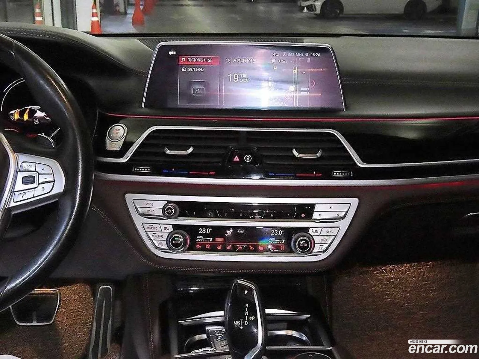 BMW 7 Series 2018 — 2