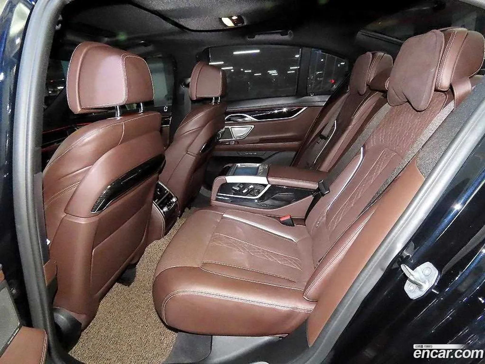 BMW 7 Series 2018 — 14