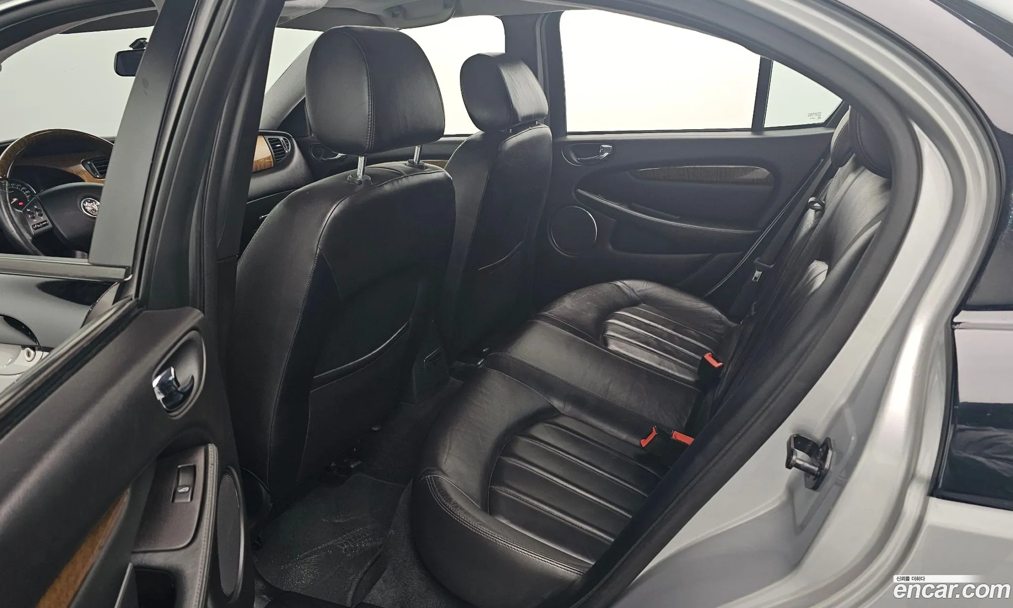 Jaguar X-Type 2006 SAJAE51P96YE83873 — 10