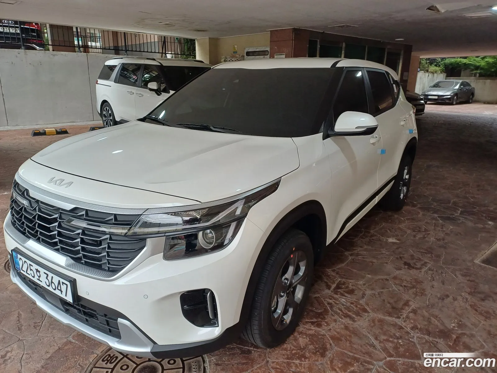 Kia Seltos 2025 — 17