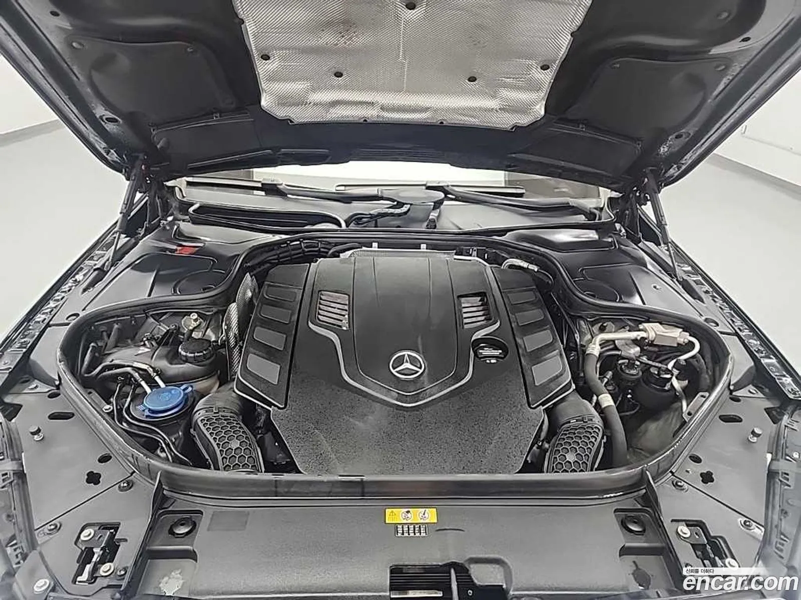 Mercedes-Benz S-Class W222 2018 — 13