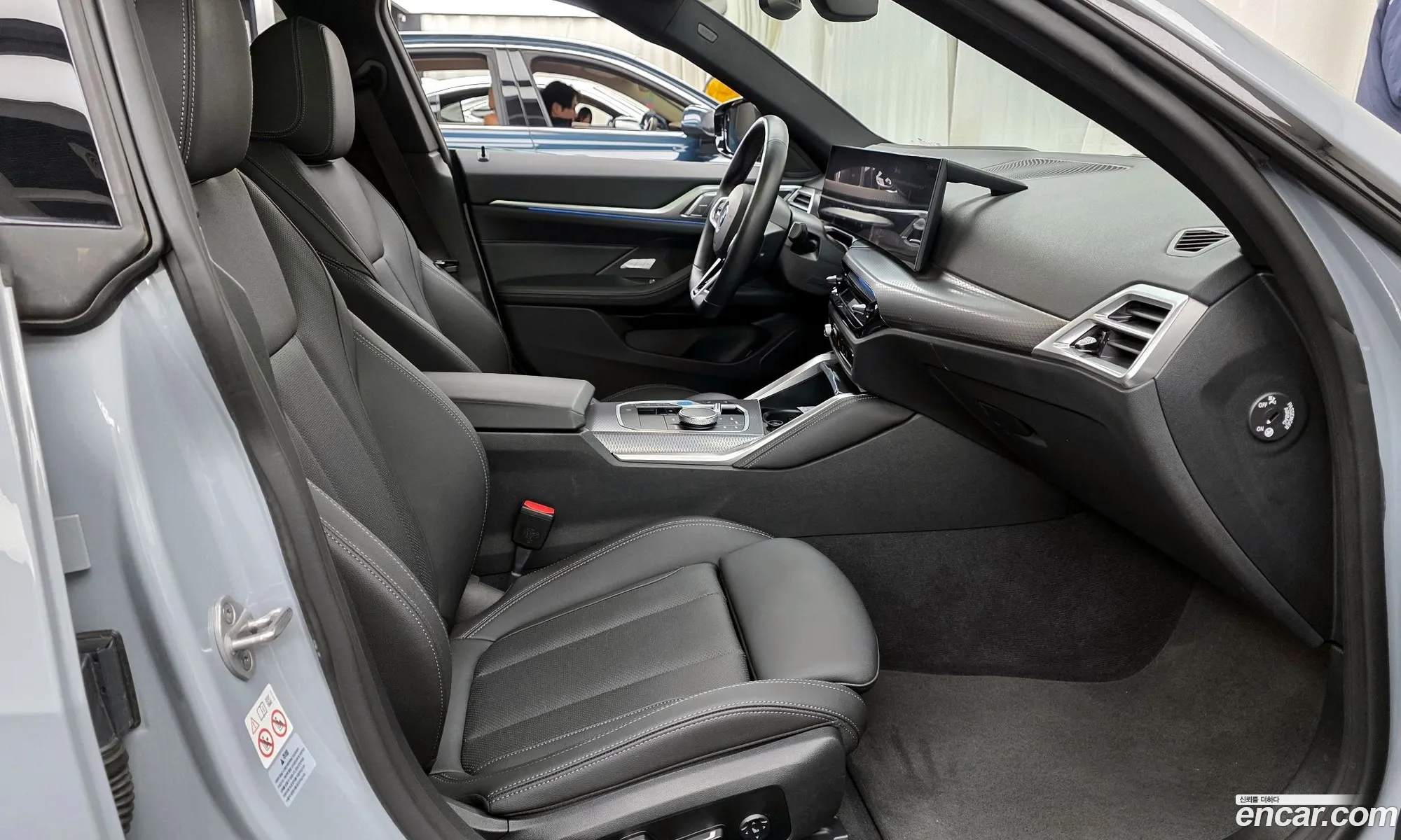 BMW i4 2025 WBY21HD07SFT72495 — 18