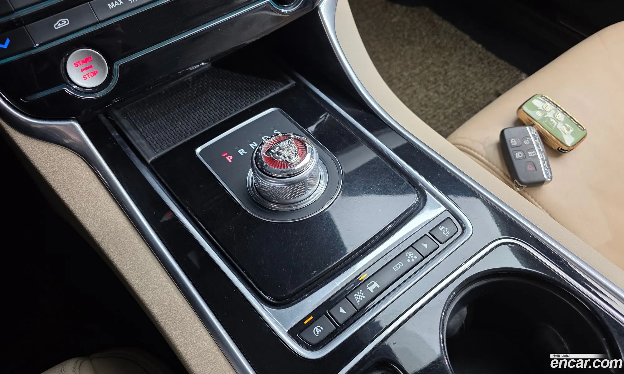 Jaguar XE 2016 — 3