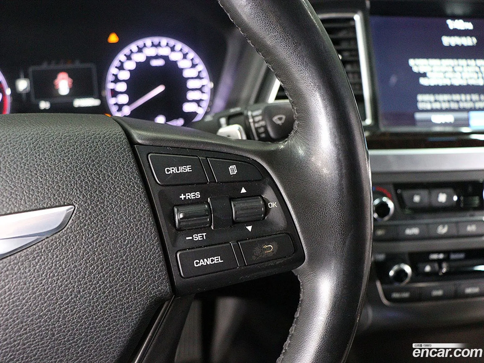 Hyundai Genesis DH 2015 — 5