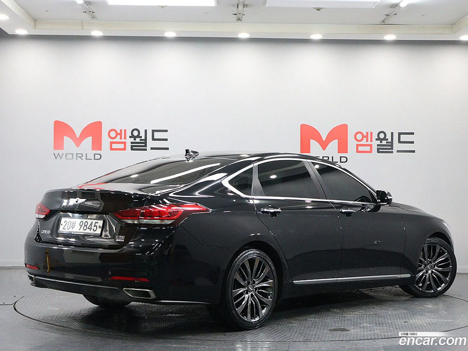 Hyundai Genesis DH 2015 — 2