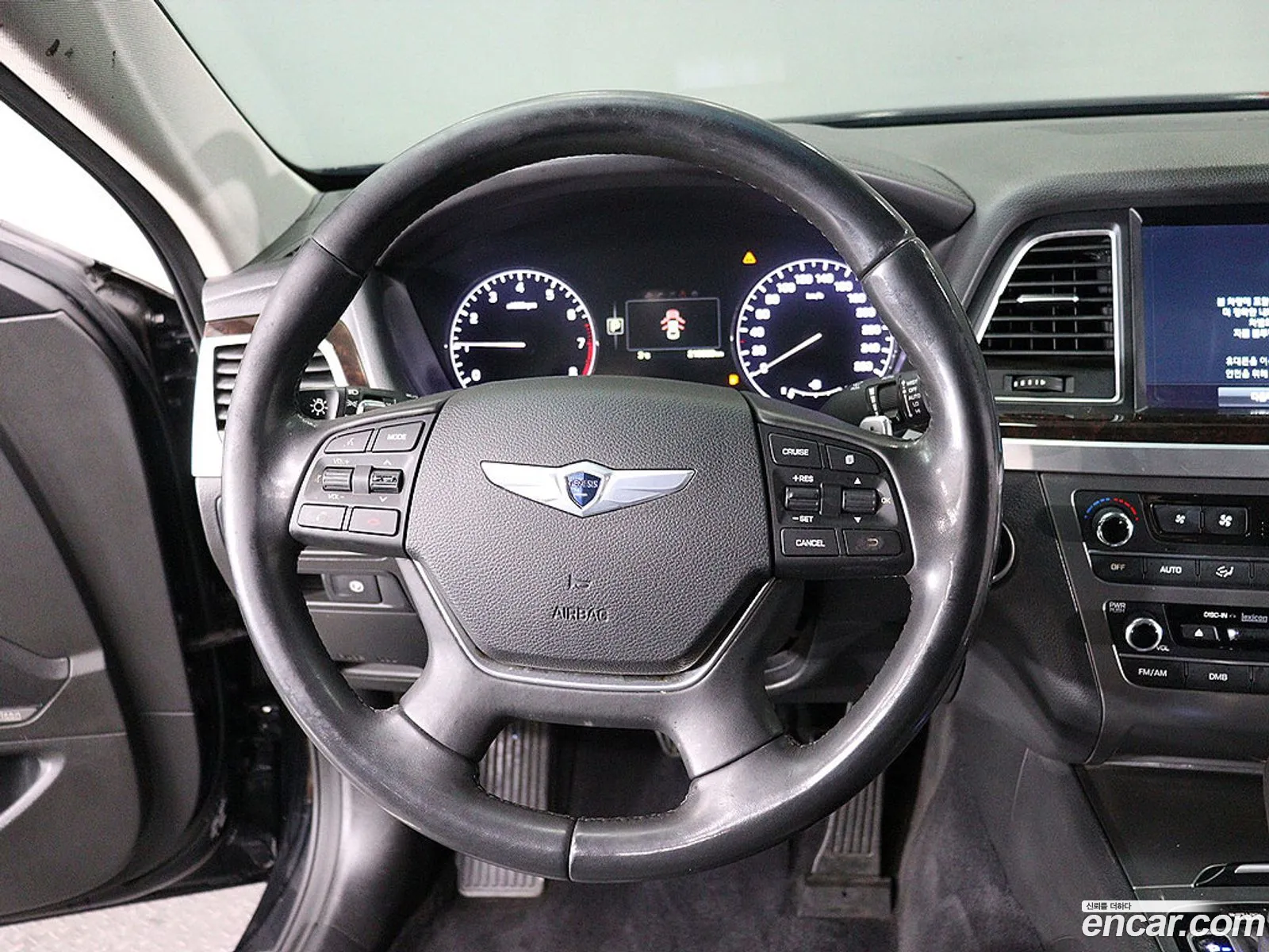 Hyundai Genesis DH 2015 — 10