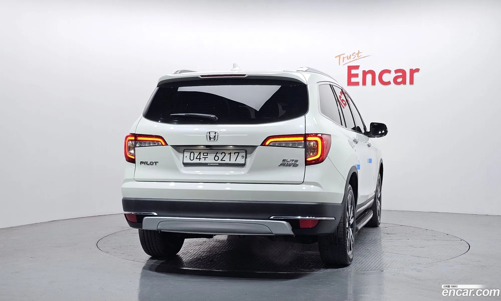 Honda Pilot 2019 5FNYF6800KB200986 — 18