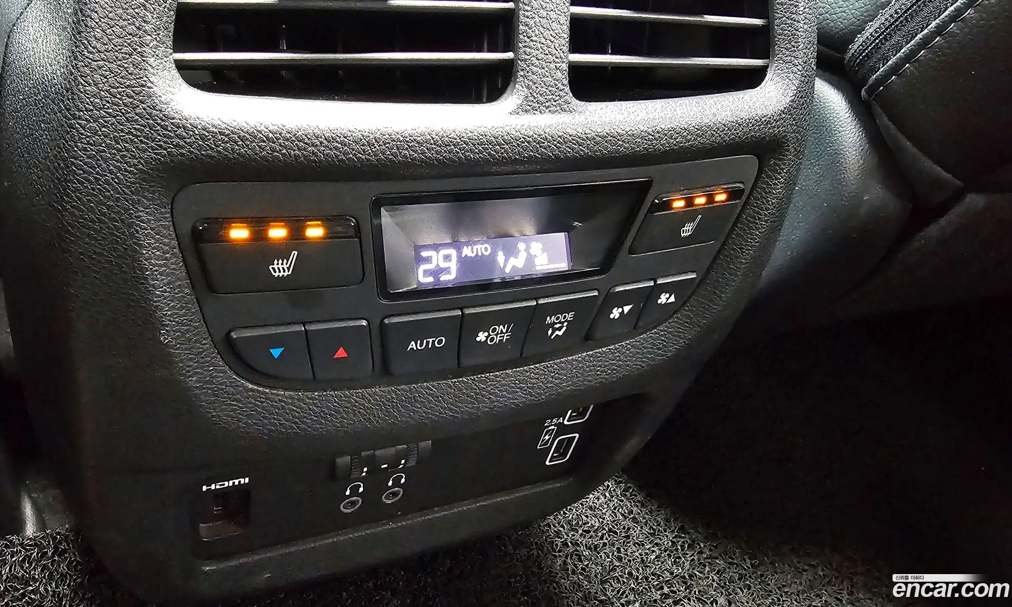 Honda Pilot 2019 5FNYF6800KB200986 — 13
