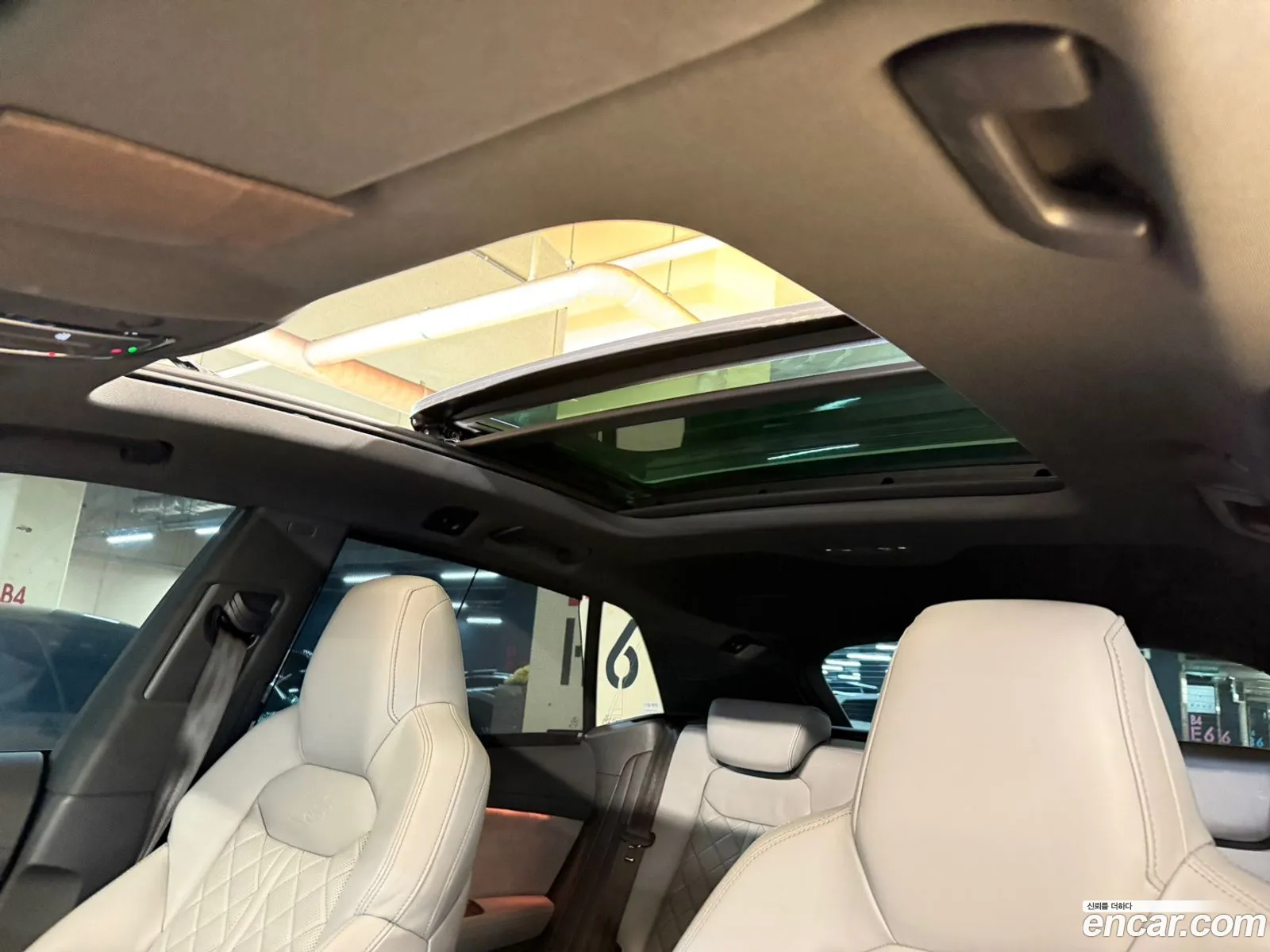 Audi Q8 2022 — 13