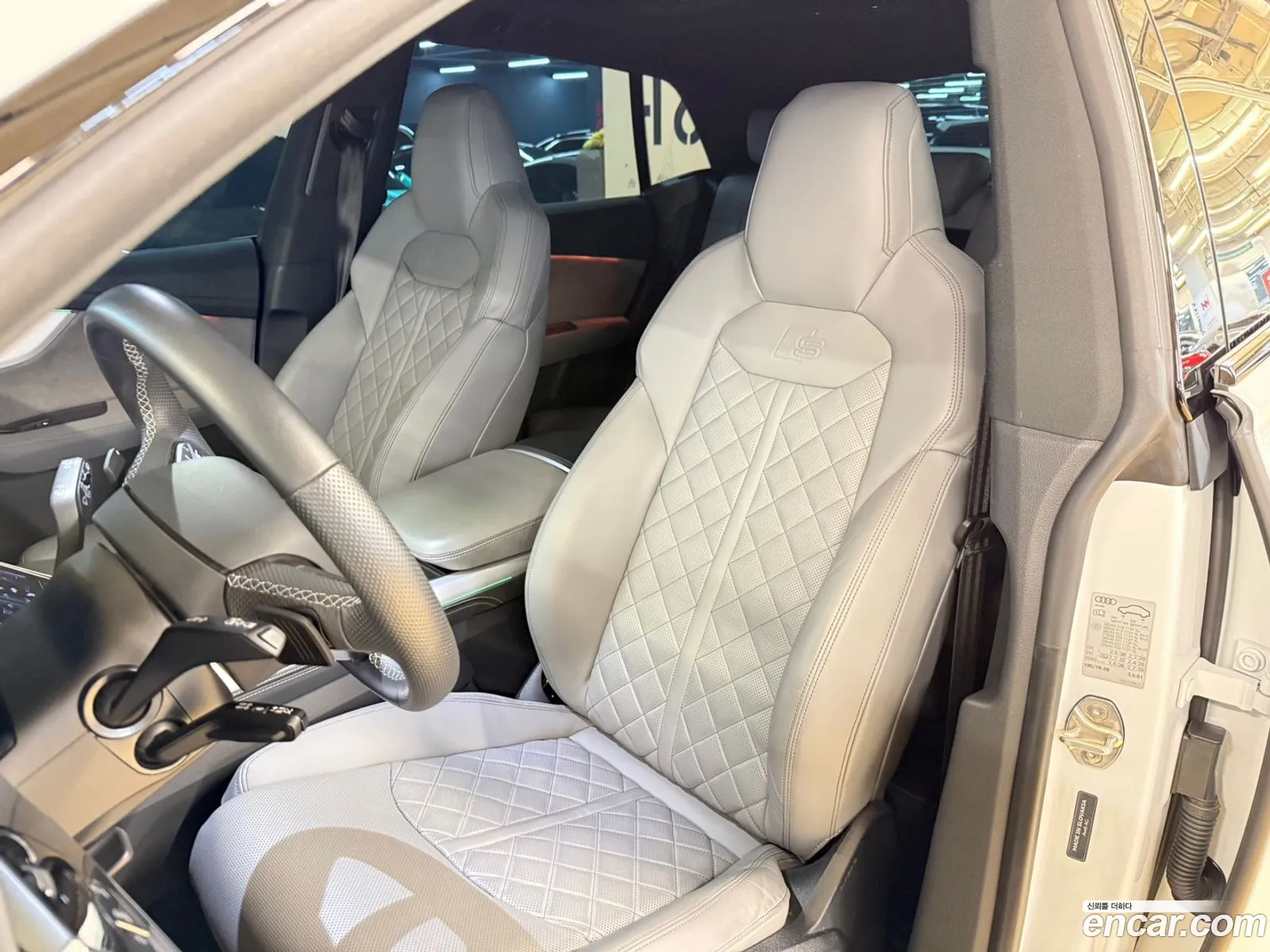 Audi Q8 2022 — 14